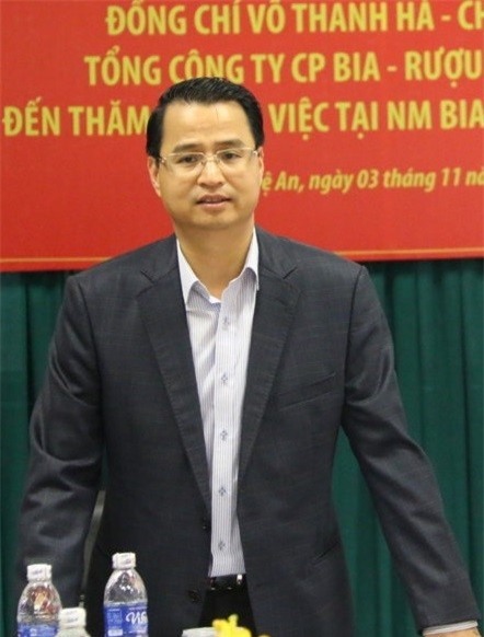 Lo trinh lam sep Sabeco cua con trai cuu bo truong hinh anh 2