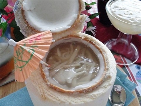 Thạch dừa non giòn ngon, mát lạnh