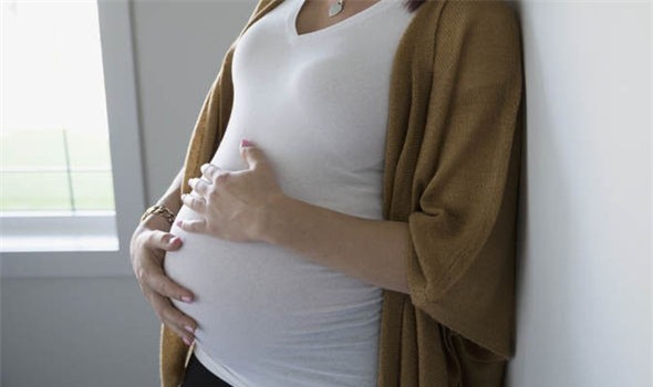 anh: ba me bat luc nhin 17 dua con lan luot bi