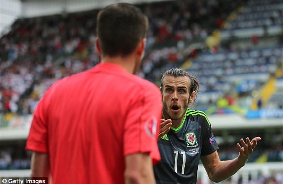 Anh 2-1 Wales: Tam Sư xứng đáng ngẩng cao đầu - Ảnh 10.