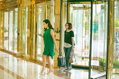 loat anh nay, kho tin luu huong giang vua sinh con hon 1 thang - 2