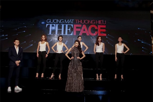 Lan Khue yeu cau Pham Huong im lang tren song truyen hinh hinh anh 10