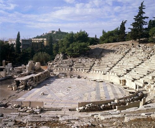 nhung cong trinh the thao bo hoang dang so o hi lap hinh anh 2