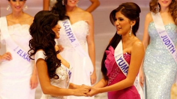 hoa-hau-nicaragua-bi-mu-826303-ngoisao 0