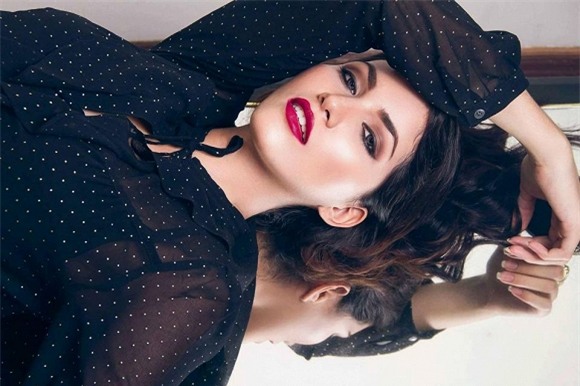 Hoa hậu Nicaragua bị mù vì ung thư 2