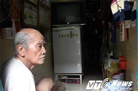 dân nghèo, nhà chật, Sài Gòn, hẻm nhỏ, ngõ nhỏ, nông dân, làm thuê, người nghèo, nhà nghèo