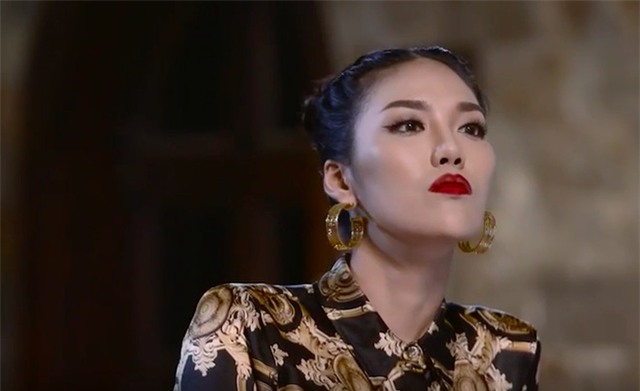 Phạm Hương, Lan Khuê ghét nhau ra mặt trên sóng truyền hình - Ảnh 2.