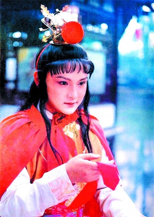 Giả Bảo Ngọc 4