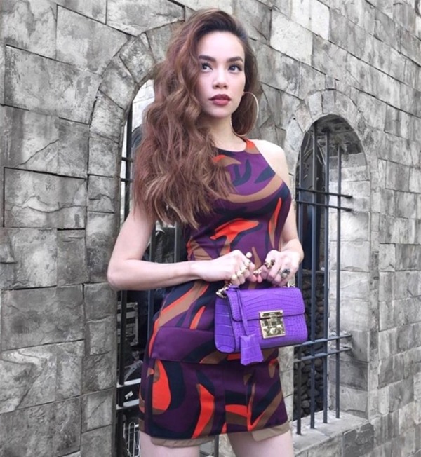 Ha Ho, Lan Khue dien street style dep nhat tuan qua hinh anh 1