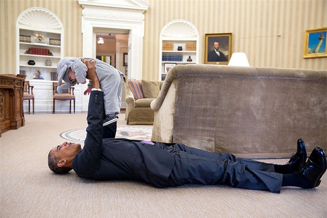 Nhiếp ảnh gia Nhà Trắng: 8 năm, hơn 2 triệu bức ảnh về Tổng thống Obama - Ảnh 2.