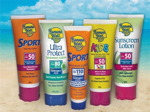 Sử dụng kem chống nắng, bé 9 tuổi bị bỏng nặng hệt như bị tạt axit - Ảnh 5.