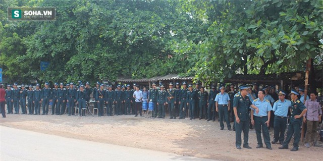 CẬP NHẬT: Di hài Đại tá Trần Quang Khải đã về đến Bắc Giang - Ảnh 1.