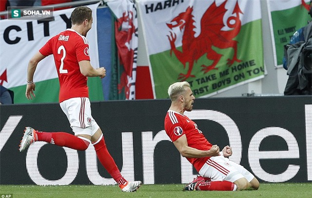 Xứ Wales 3-0 Nga: Gareth Bale cười vào mũi người Anh - Ảnh 2.