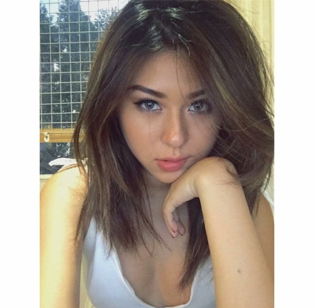 Cô gái nào chính là nữ hoàng sexy trên các MXH Việt Nam? - Ảnh 1.