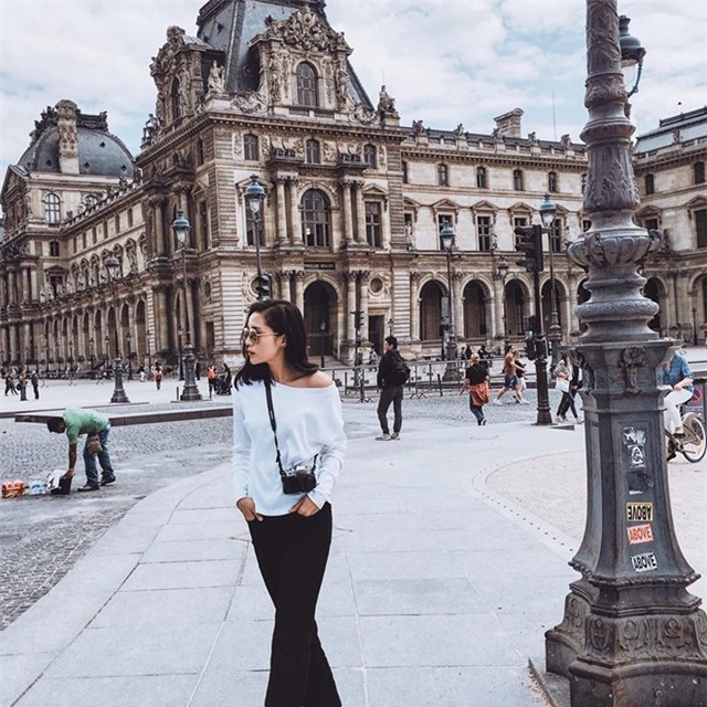 Hoa hau Ky Duyen khoe anh du lich o Phap hinh anh 4