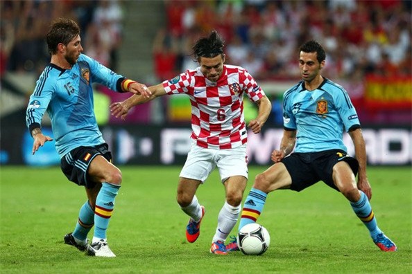 tran dau dang ngo: tay ban nha se “cong” croatia vao vong 1/8? hinh anh 1