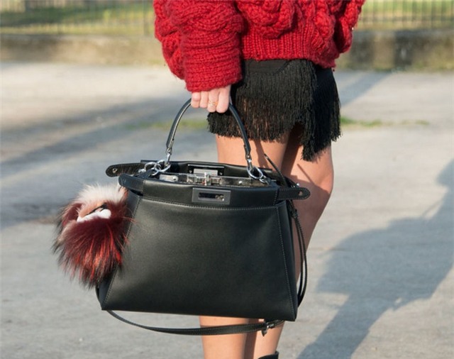 6 chiếc túi không mua sẽ 'hối hận cả đời'