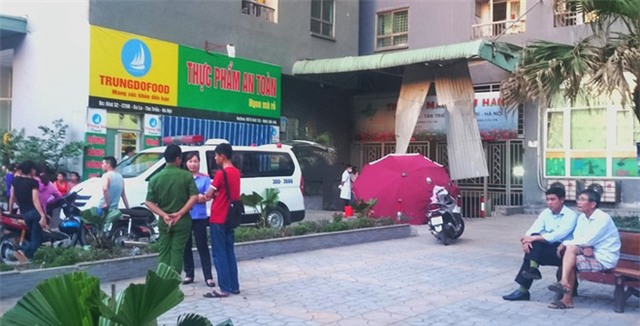 Rơi từ tầng 29 chung cư, một phụ nữ tử vong