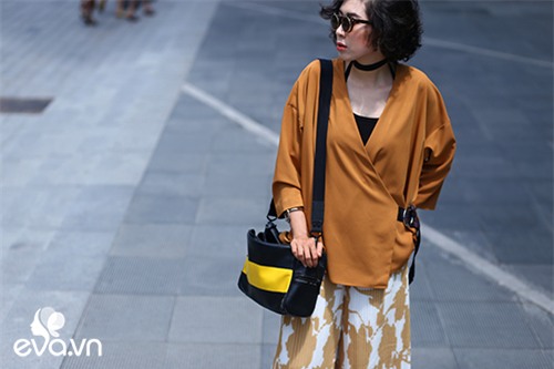 mac troi nang nong, chi em ha noi van mac dep 