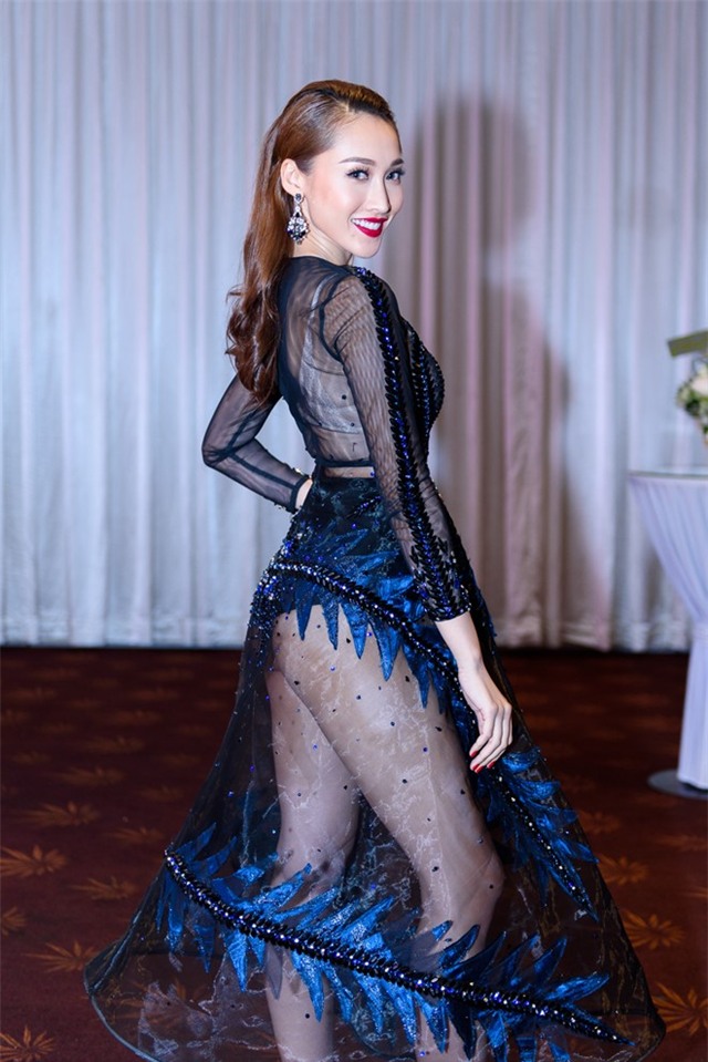 Ho Ngoc Ha pha le dua hoc tro cung The Face roi nha chung hinh anh 7