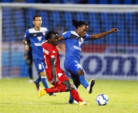 Chuyen nhuong giua mua tai V.League 2016 Vat va tim ngoai binh chat luong hinh anh