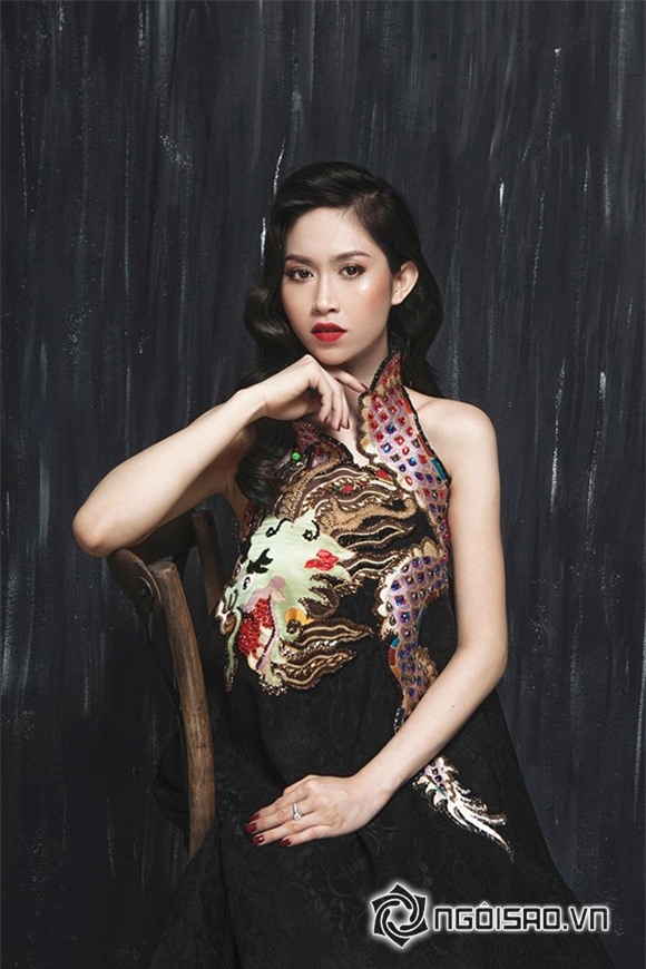 Hoa hậu nói tiếng Anh dở đăng đàn xin lỗi khán giả 1