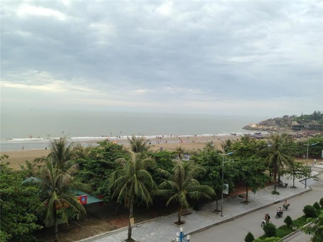 chen nhau, bãi biển, Sầm Sơn, chặt chém, du lịch, du khách, Thanh Hóa, du lịch biển, bãi tắm