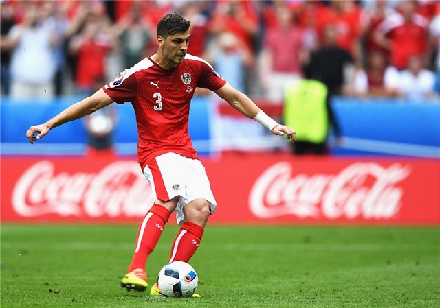 Doi hinh nhung ngoi sao xit sau vong bang Euro 2016 hinh anh 4