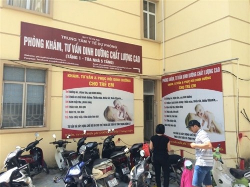 Bếp ăn trong toilet ở phòng khám dinh dưỡng: Báo chí vớ vẩn...Biến ! - Ảnh 1