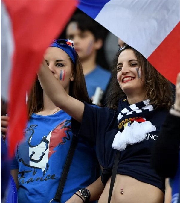 fan nữ nóng bỏng, euro 2016, nữ cđv xinh đẹp