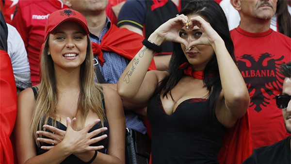 fan nữ nóng bỏng, euro 2016, nữ cđv xinh đẹp