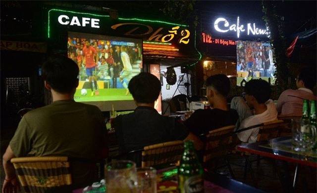 Cá cược, Euro, mất nhà, 10 tỷ, tiền tỷ, cá độ, bóng đá, cờ bạc, vay tền, tín dụng đen, thua lỗ, dân chơi