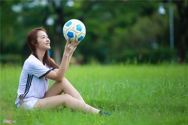 Diep Bao Ngoc ung ho Duc vi thich chan sut dien trai hinh anh 4