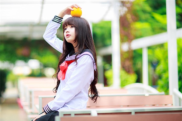 Cô quyết định khởi nghiệp kinh doanh và nhanh chóng gặt hái thành công bước đầu.