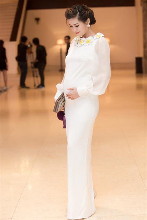 4 my nhan viet “bung bau vuot mat” van xinh nhu hoa - 8