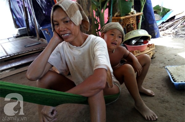 dị nhân bãi giữa sông hồng