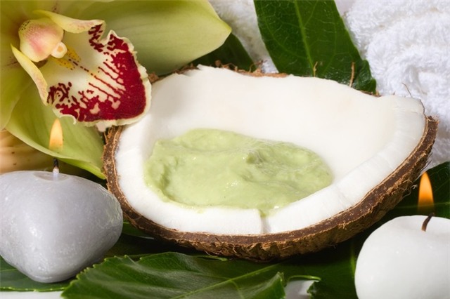 Tự chế kem chống nắng chống tia cực tím từ nhựa mướp