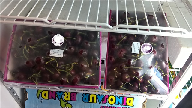 Các loại cherry trên thị trường hiện được bán với mức giá khác nhau, người tiêu dùng đang bị đặt trong ma trận giá và chất lượng