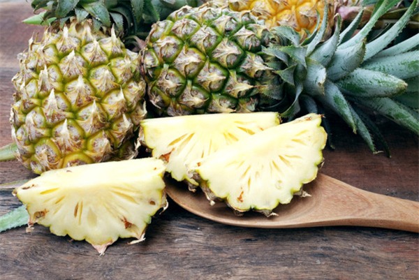 Lăn trứng gà nóng lên những vị trí này, bạn sẽ thấy hiệu quả bất ngờ - Ảnh 4.