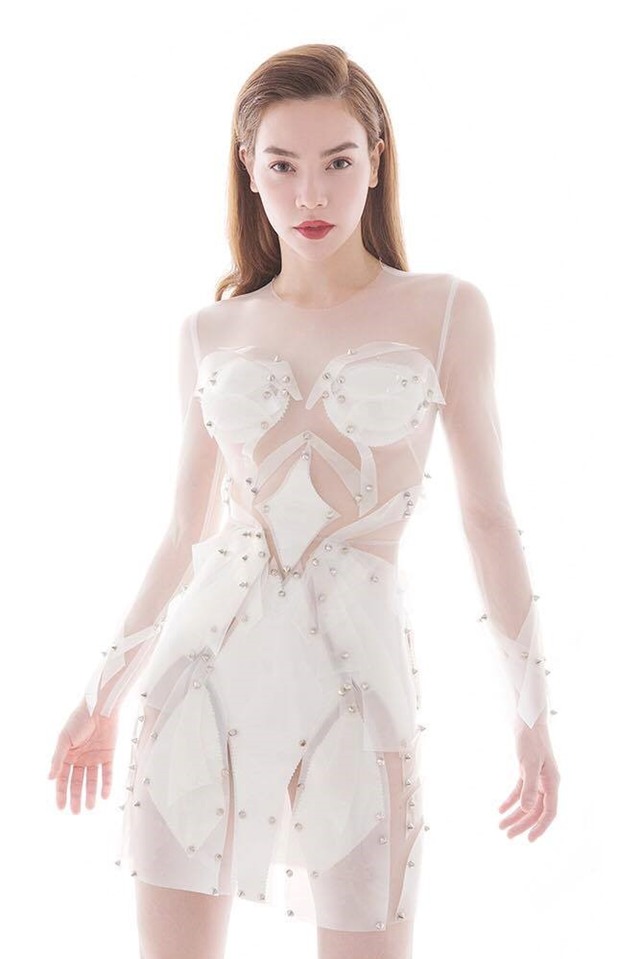 Ho Ngoc Ha ra mat hoc tro The Face trong bo anh dau tien hinh anh 2