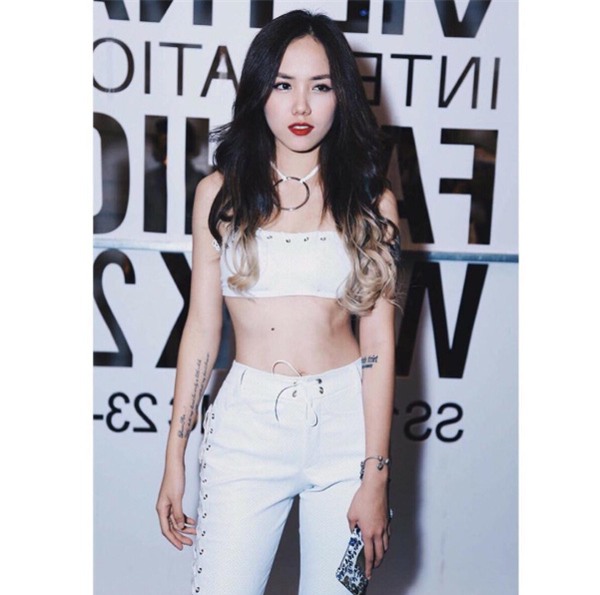 Đọ gu thời trang của 4 cặp chị em hot nhất showbiz Việt