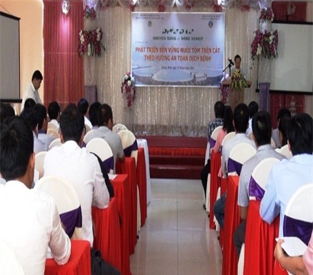 Diễn đàn khuyến nông @ nông nghiệp “Phát triển bền vững nuôi tôm trên cát theo hướng an toàn dịch bệnh” được tổ chức tại Quảng Bình
