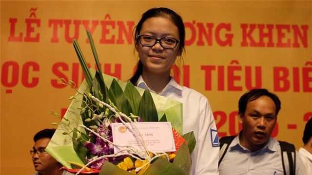 thủ khoa, tuyển sinh lớp 10, Hà Nội - Amsterdam