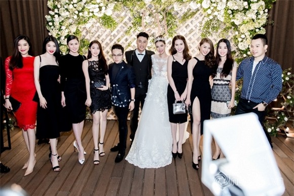 Ngọc Trinh dự tiệc cưới Kỳ Hân 8