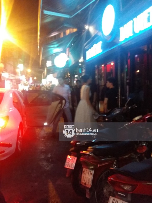 Mạc Hồng Quân - Kỳ Hân đi quẩy cùng bạn bè sau tiệc cưới - Ảnh 6.