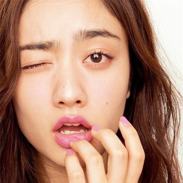 Tuyệt chiêu kích thích lông mày mọc dày, dài cực nhanh từ tự nhiên