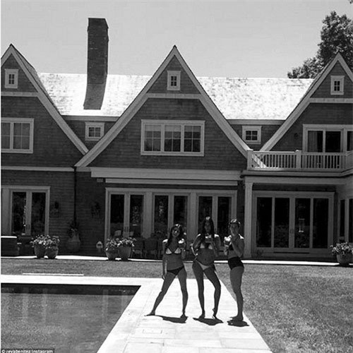 choang voi su chiu choi cua con nha giau tren instagram hinh anh 11