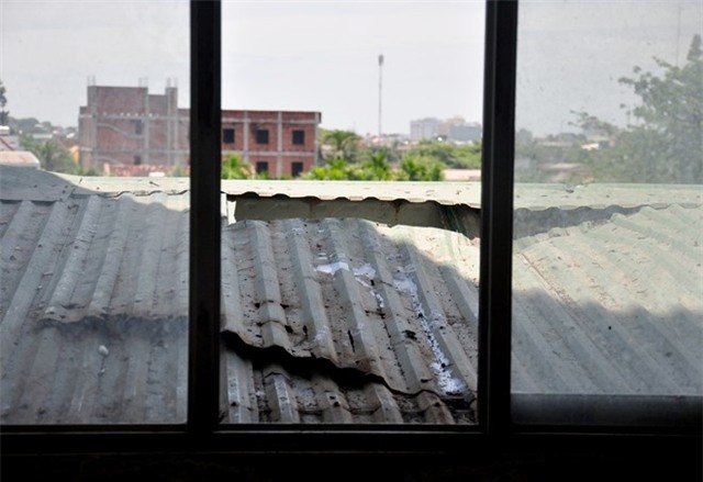 Co gai 19 tuoi nhay tu lau 7 benh vien hinh anh 1