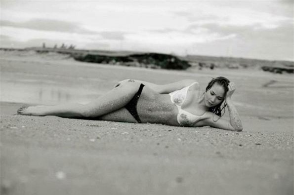 Iceland lại gây sốc, đăng quang Miss Euro 2016 - Ảnh 5.