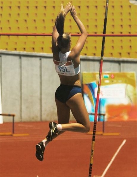 Iceland lại gây sốc, đăng quang Miss Euro 2016 - Ảnh 9.